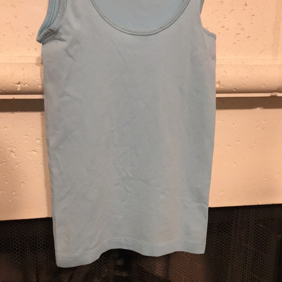 0321 Lululemon - Yoga Tank Top 😘😍 - Picture 7 of 10